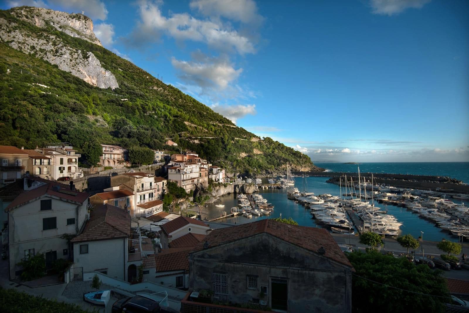 Marina del Cantone